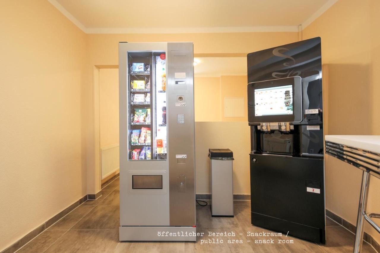 Amaroo - Gaestehaus Potsdam “Charlottenhof” Экстерьер фото